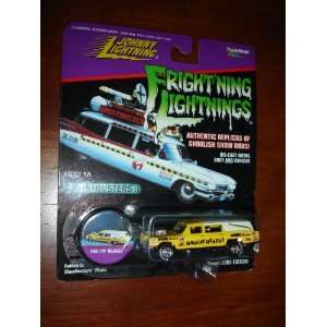   JOHNNY LIGHTNING FRIGHTNING LIGHTNINGS HAULIN HEARSE Toys & Games