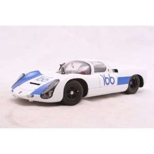   18 Vic Elford/Jochen Neerpasch #166 1967 Porsche  Toys & Games