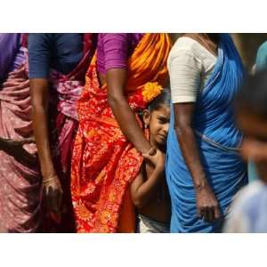 Queue to Receive Relief Materials in Vilunthamavadi Village Premium 