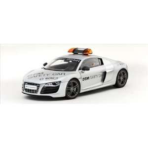 Audi R8 V10 5.2FSi Quattro 2010 DTM Safety Car 1/18 Toys & Games