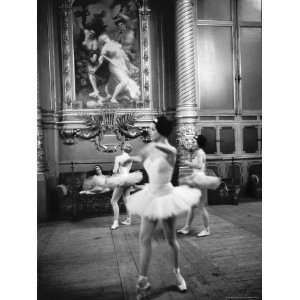 Ballerinas at the Paris Opera in Rehearsal in the House Photographic 