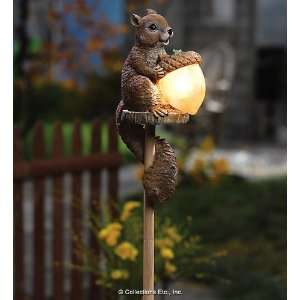  Sammy Squirrel Solar Outdoor Light 