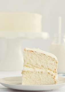 Fluffy WHITE VANILLA LAYER CAKE Recipe with WHIPPED VANILLA 