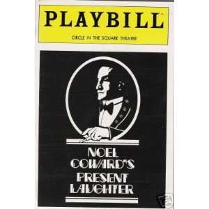  PLAYBILL  NOEL COWARDS PRESENT LAUGHTER 1982 Circle in 
