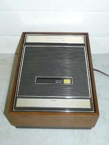 Vintage Magnavox   8 Track Stereo Cartridge Player   Wood Case   RCA 