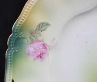 L244 RS PRUSSIA WREATH & STAR HD PAINTED ROSES HANDLED CAKE PLATE 