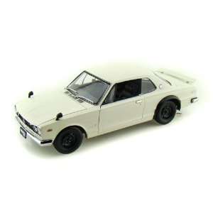  Nissan Skyline 2000 GT R (KPGC10) Up G 1/18 White Toys 
