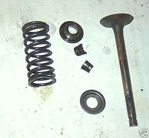 Exhaust Valve, spring keepers Wisconsin Engine ACN  