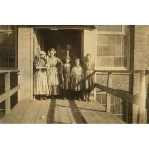  1910 child labor photo Workers in Knoxville Cotton Mill 