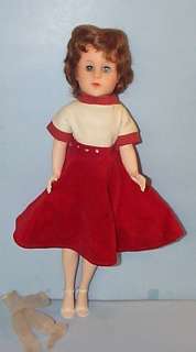 VERY PRETTY 19 VINTAGE HIGH HEELED FASHION DOLL  