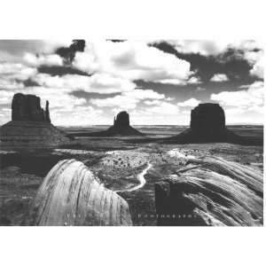  Monument Valley Arizona Utah   Photography Poster   24 x 