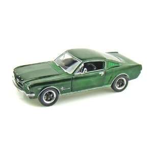  1965 Ford Mustang Fastback 1/24 Metallic Green Toys 