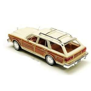   Wagon (1979, 124 white) (color may vary) diecast car model wood