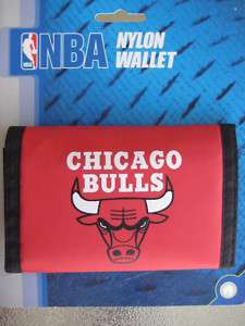 Chicago Bulls Trifold Nylon Wallet   Red  