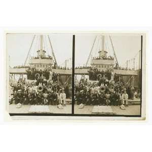   Sailors,Americans?,civilians,cruiser berthed,NY?,c1905