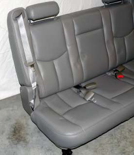 Suburban 00 06 Gray Leather 3rd Row Back Bench Seat  