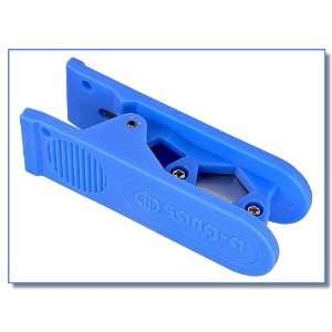  ArcticMOD Plastic Angular Tube Cutter (Cuts 1/4   1/2 ID 