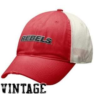   Rebels Cardinal Heritage 86 Mesh Swoosh Flex Hat