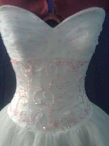 ELEGANT ALLURE BRIDAL WEDDING DRESS GOWN SZ 8  STUNNING 