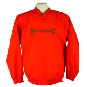  Tampa Bay Buccaneers Club Pass Pullover Windshirt / Jacket 