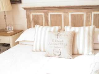   . See our other cushion listings to make a gorgeous French tableau