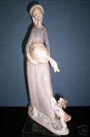 LLADRO GIRL WITH GOOSE AND DOG #4866 RETIRED  