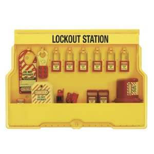  Master Lock Electrical Lockout Station, Includes 6 Xenoy 