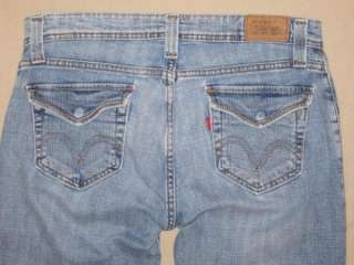 Womens Levis 542 low flare stretch denim jeans size 8 M  