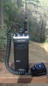   Radio Shack) TRC 216 Handheld 40 Channel CB Radio W/ Microphone  