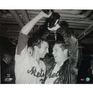  Jerry Koosman and Tom Seaver New York Mets   Celebration 