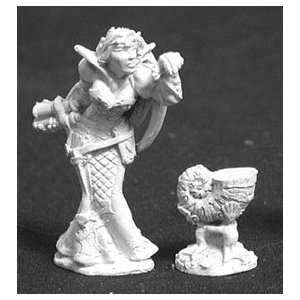  Arilyn, Water Elementalist Sorceress (OOP) Toys & Games