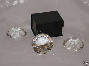 CRYSTAL GLASS DIAMOND SHAPE PAPER WEIGHT OR DECORATION  