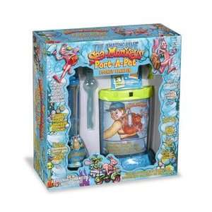  Sea Monkey Port a Pet Toys & Games