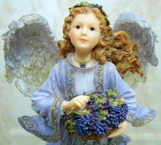 BOYDS BEARS Della Robia Charming ANGEL Grape 1E 28230  