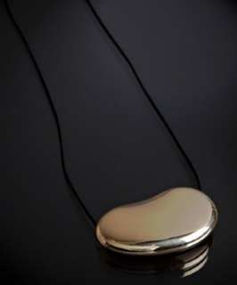 Tiffany & Co. Elsa Peretti gold bean pendant necklace   up to 