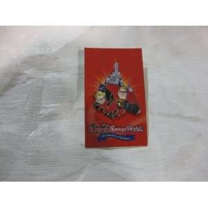  Disney Pin Mr. Incredible and Dash Toys & Games