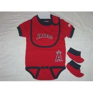  LOS ANGELES ANAHEIM ANGELS BABY CREEPER with BABY BIB and 