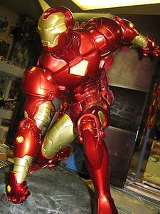 Marvel Universe Sideshow Iron Man Comiquette # 156 of 750 Avengers 
