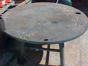 57 ROUND X 32 H,WELDING,FABRICATING TABLE, 1 1/4 THICK  