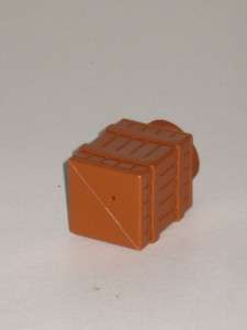VINTAGE FISHER PRICE LITTLE PEOPLE BROWN CRATE CARGO BASE #945 HTF 