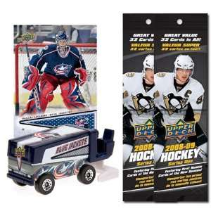  NHL Mini Zamboni w/ Trading Card & 2 08 09 1 Fat Packs 