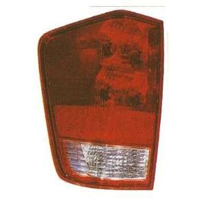  2004 08 NISSAN TITAN TAILLIGHT WITH UTILITY COMPARTMENT 