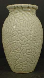 Japanese white Studio Stoneware Vase by Manjudo  
