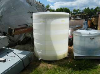   POLYDescription 600 gallon Poly storage tank. Open top, cone bottom