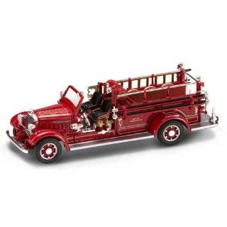  Yat Ming Scale 143   1938 Ahrens Fox VC Fire Engine Toys 