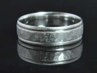 Solid Platinum Mens Hammered Wedding Band Ring 9.75  