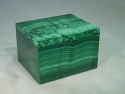 BUTW malachite jewelry box lapidary carving 2367B  