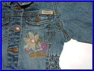 This auction is for a adorable girls Levi Strauss, Signature, Blue 