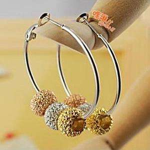 1Pair New Fashion Korean Girl 3Colors Bead Big Circle Dangle Earring 