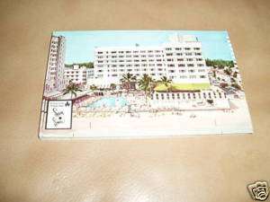 VINTAGE MIAMI BEACH SANS SOUCI HOTEL POST CARD  NEW  
